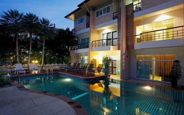 Wonderful Pool house at Kata