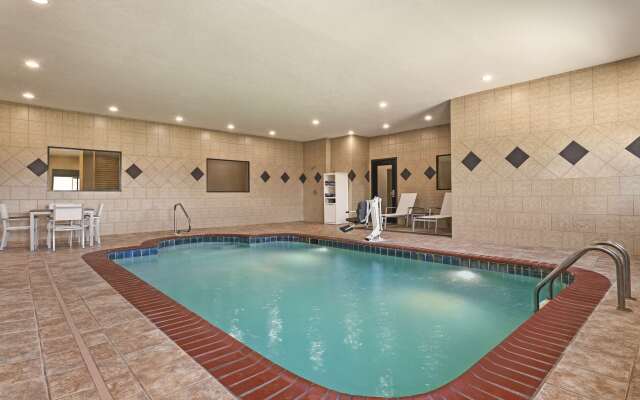 Country Inn & Suites by Radisson, Byram/Jackson South, MS