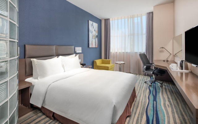 Holiday Inn Express Shenyang North Station – Guest Rooms – Shenyang