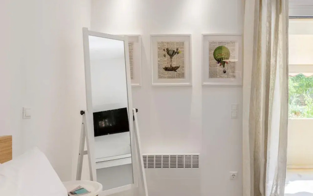 Radiant homm Vouliagmeni Apartment 4ppl