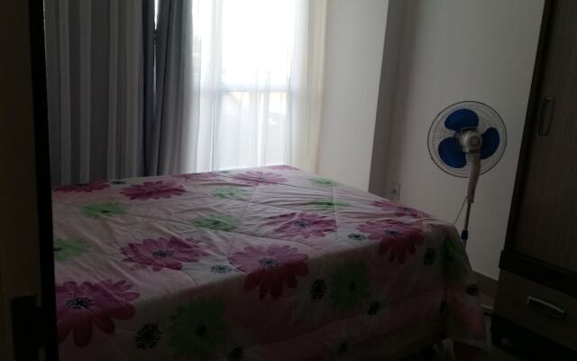 Apto alto padrão com piscina