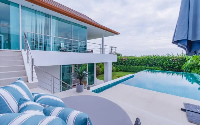 Luxury 3 Bedroom Villa, Sea View (PM-A5)