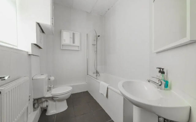 Large Studio Soho & Charing Cross Road