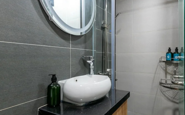 Cozrum Homes - Oriental House