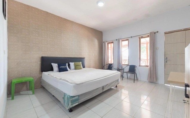 OYO 3040 D'pineapple Villa