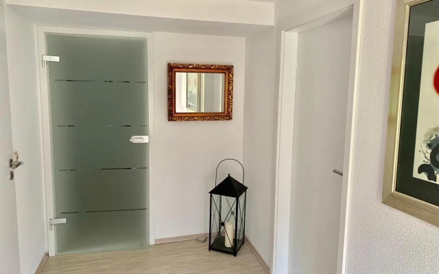 Ruhiges Und Zentral Gelegenes Apartment