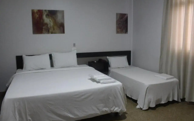 Hotel Oscar Blue