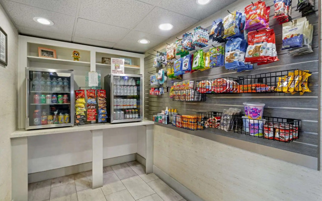 Best Western Plus St. Simons