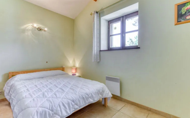 Holiday Home Domaine la Batisse