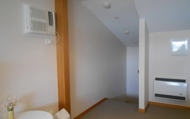 Pastimes Riverfront Apartments