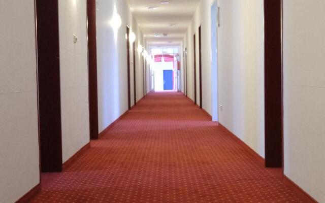 Alpinplus Hotel Holzkirchen
