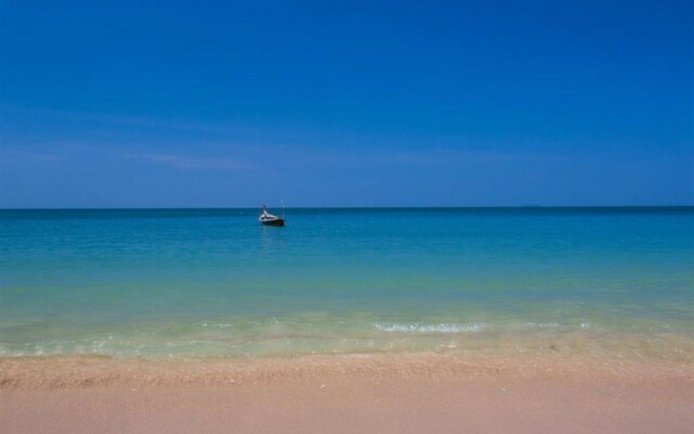 Ko Lanta Relax Beach Bungalows