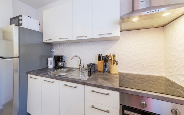 Nice Apartment in Pula With Wifi and 2 Bedrooms