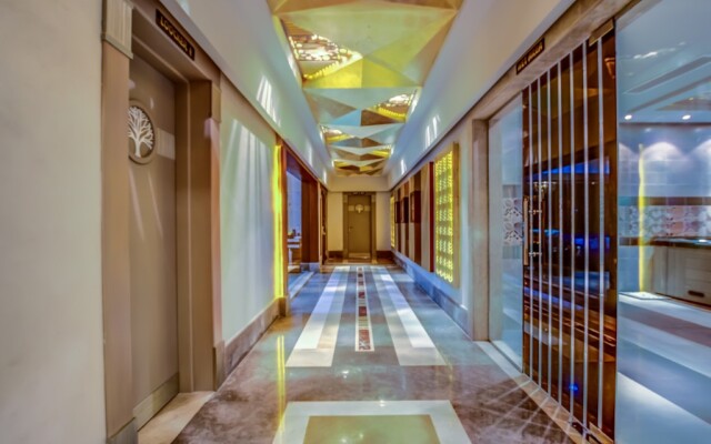 AMC Royal Hotel & Spa