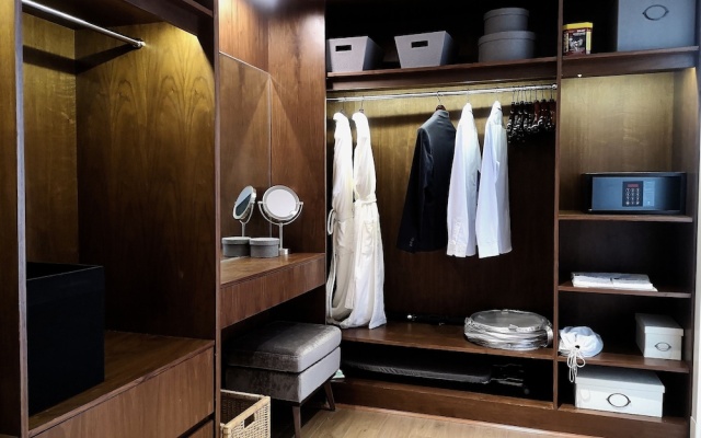 Tianfu Square Serviced Suites by Lanson Place – Guest Rooms – Chengdu
