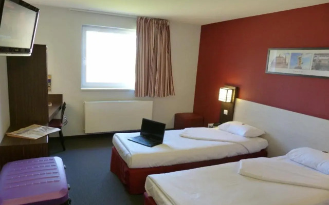 DC Hotel