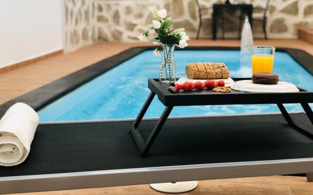 Nazaret suite apartment with heated private pool
