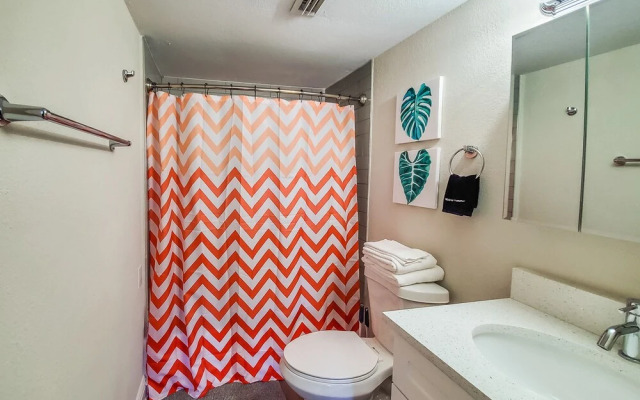 FRONTDESK The Wayland Apts Downtown St Pete