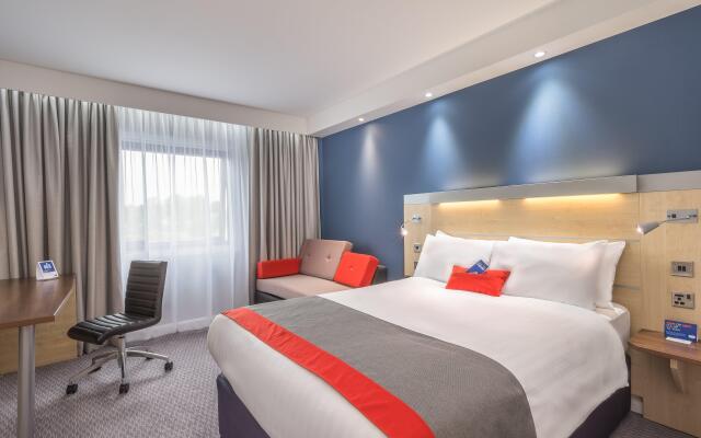 Holiday Inn Express Kettering by IHG