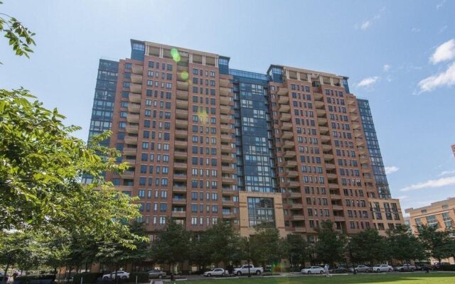 The Millennium by Global Luxury Suites