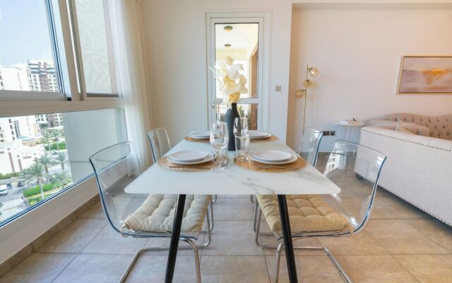 HiGuests - Marina Residence 4