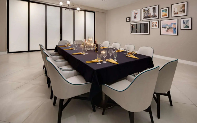 Embassy Suites by Hilton San Rafael Marin County