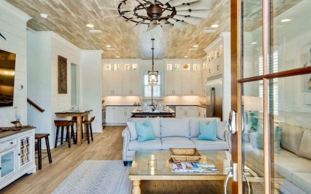 Serenity Retreat by Destin Getaways