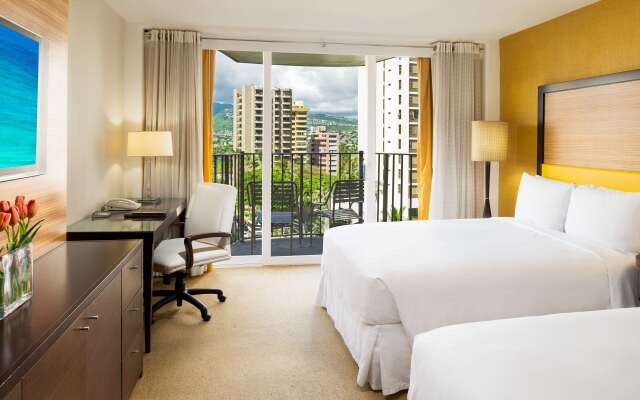 Hilton Waikiki Beach Resort & Spa