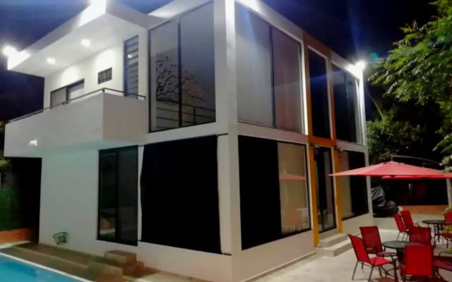 Casa Vacacional Privada en Girardot