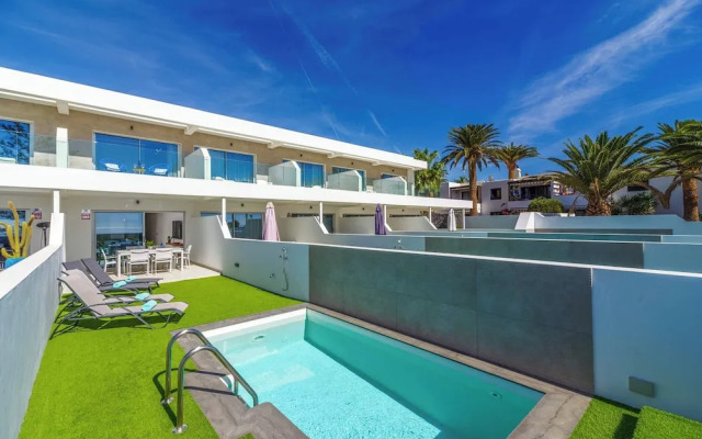 Marina Suite Villa Agua
