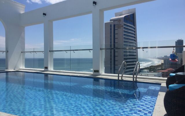 Tuyet Son Hotel