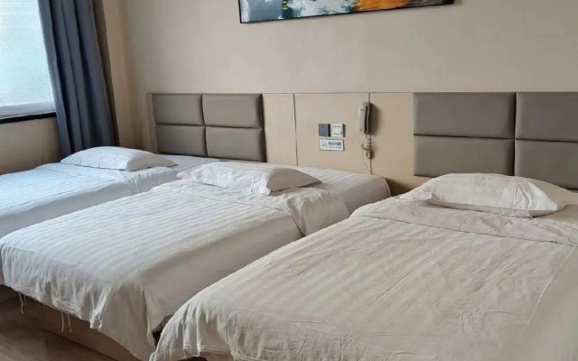 Super 8 Hotel Qingdao Golden Beach Changjiang Road