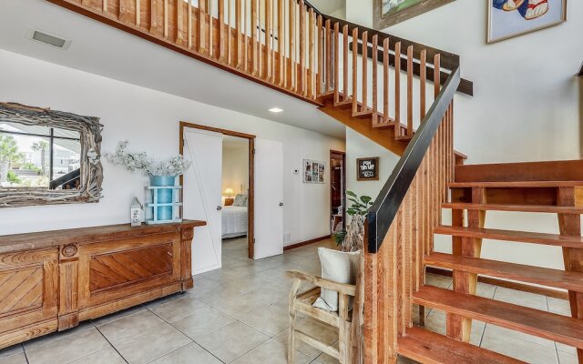 The Other Castle 5 Bedroom Home by RedAwning