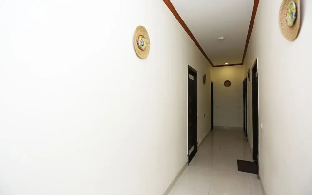 OYO 35823 Hotel Blumango