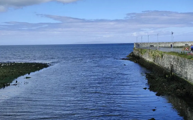 Castleview Large 3 Bedroom Family House - Glenarm