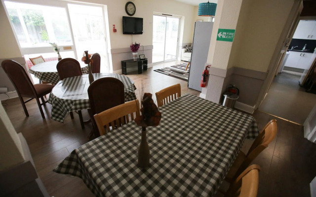 Manor House London