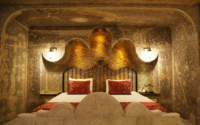 Roma Cave Suite Hotel