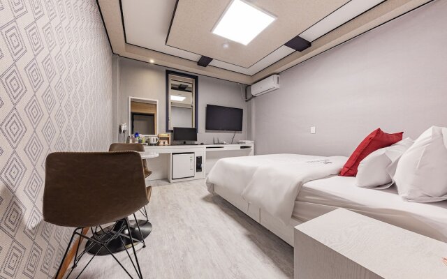 Cheonan Aone Hotel