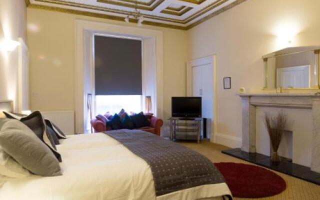Ahaven B & B