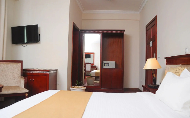 Zola International Hotel
