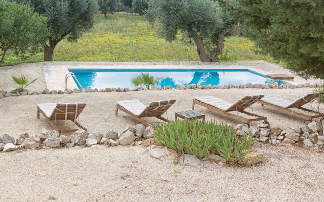 Trullo Pietra Antica