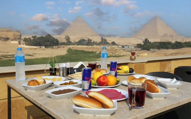 Pyramids land hotel