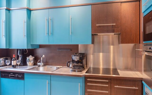 Paris Eugène Design Residence