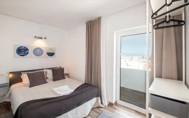 Oceanic Rainbow Apartment-Albufeira