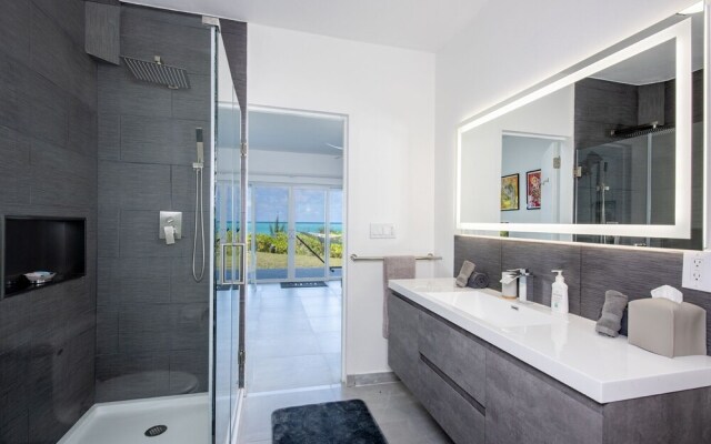 Trident Estate 6 Bedroom Estate