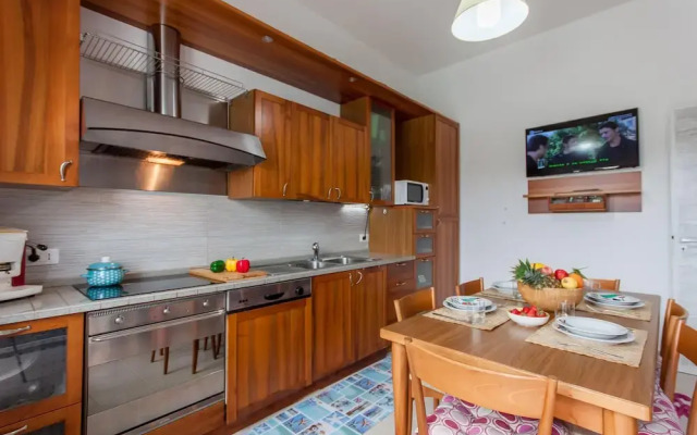 Villa Salemi With Pool