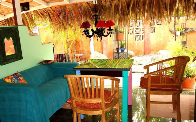 Beach House Aruba Apartments