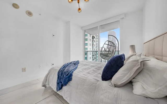 Sunbeam Plush 2 Story Loft