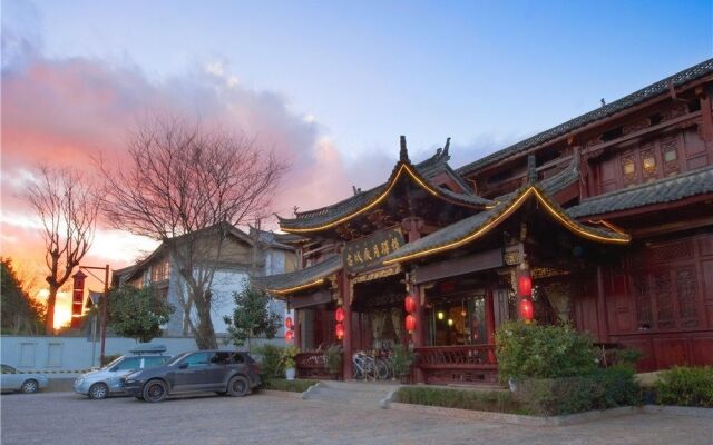 Lijiang Old Town Suiyue Stage Inn