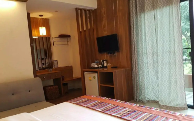Baan Phuchalianglom